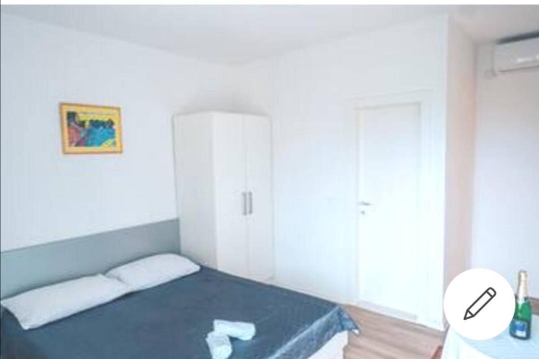 Apt White Idyll, 3 Bedrooms, 3 Bathrooms, Terrace Apt Promajna Exterior foto